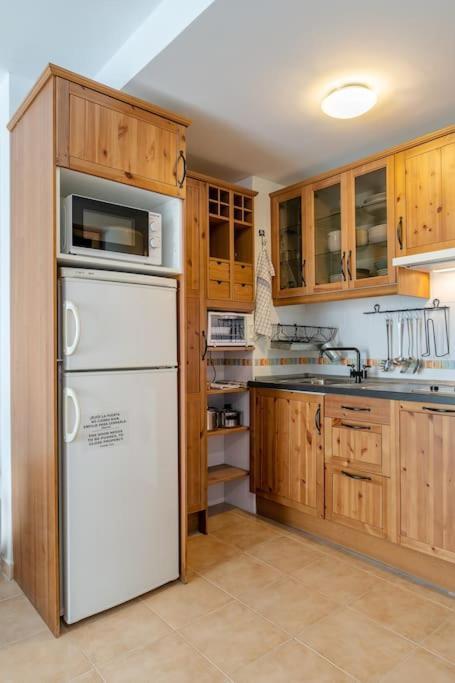 Bonito Apartamento En Monachil Pueblo Екстериор снимка
