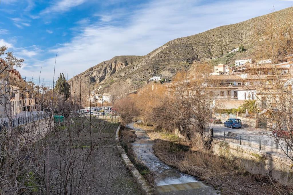 Bonito Apartamento En Monachil Pueblo Екстериор снимка